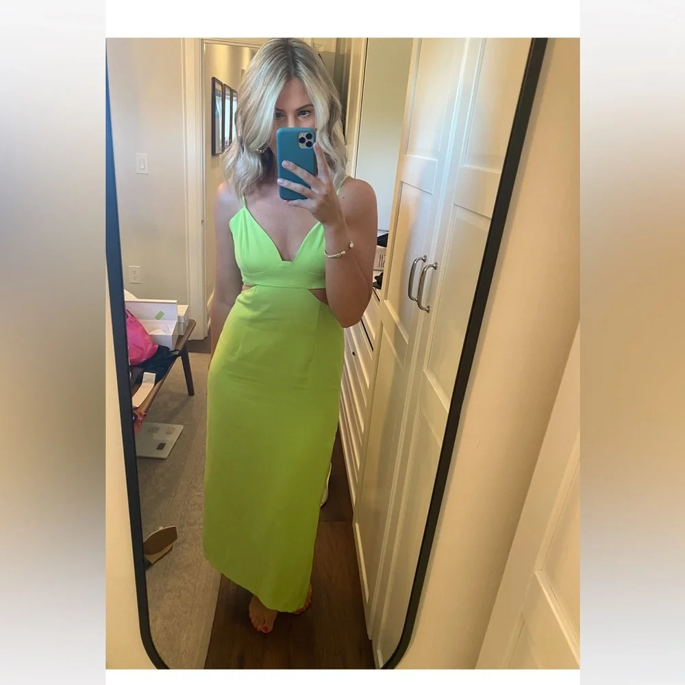 Bardot lime green cut-out midi dress - Picture 8 of 9